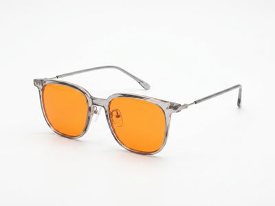 Blaulichtfilter_Brille_mit_transparentem_Rahmen_und_Metallbuegeln